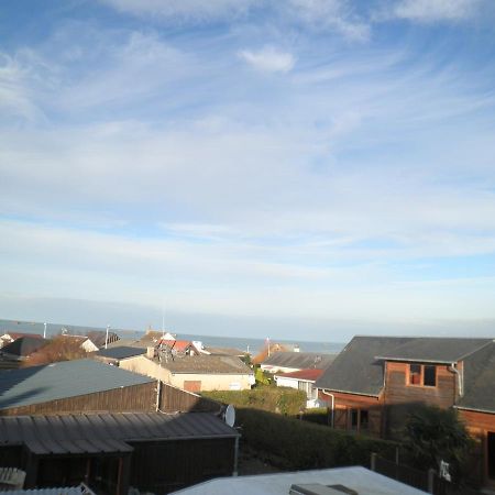 Appartement F1 Mansarde A 100M De La Plage, Proche De Arromanches Et Des Plages Du Debarquement Saint-Côme-de-Fresné المظهر الخارجي الصورة